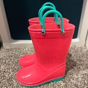 Toddler Rain Boots sz 6 - lightly used